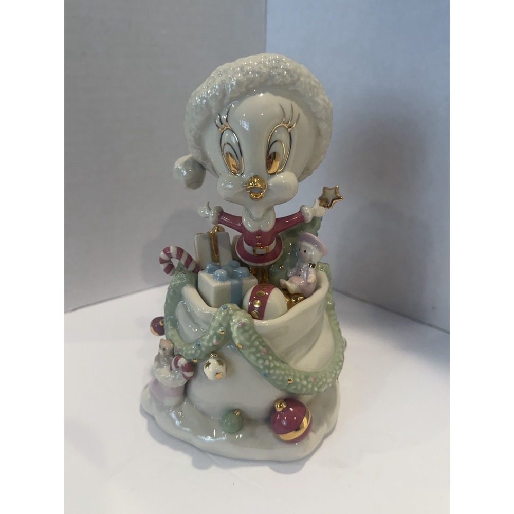 Lenox Tweety's Gift Galore Christmas Figurine. 24 K Gold Trim